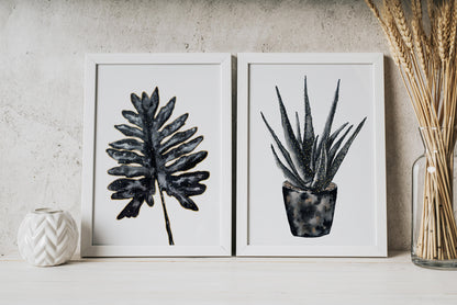 Affiche de plante Chaîne de coeurs, illustration botanique noir et or