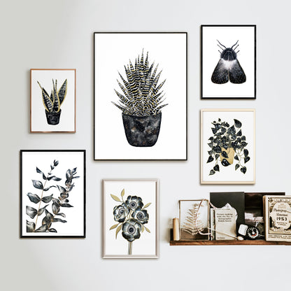 Affiche de plante Sansevieria, illustration botanique noir et or