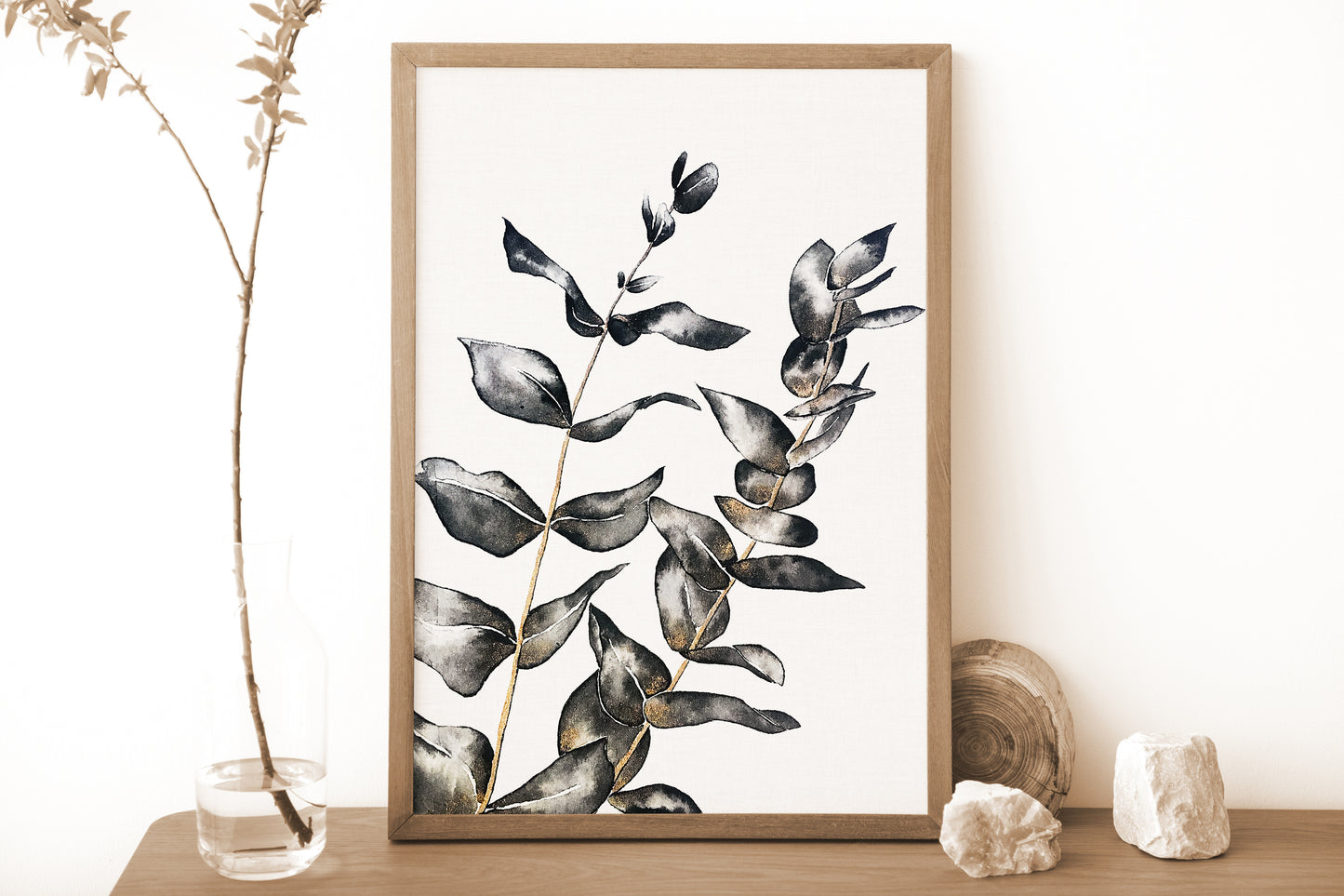 Affiche de plante Eucalyptus, illustration botanique noir et or
